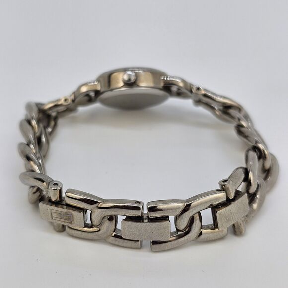 Tommy Hilfiger Women's Watch 22MM Pink Dial Chain Bracelet Band 7" New Battery - Picture 8 of 10